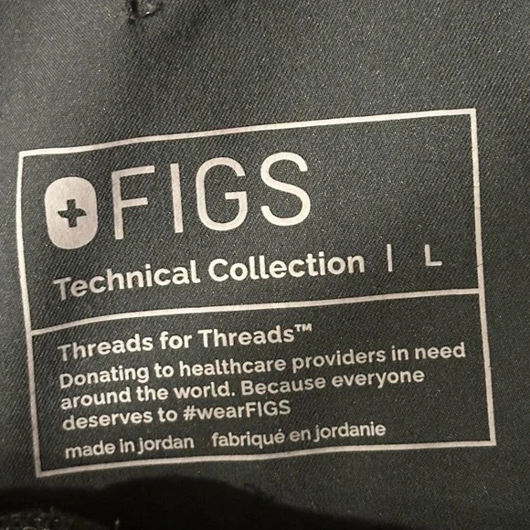 Figs Charcoal Sage technical Scrubs Top and Pant Woman’s Large - Picture 9 of 12